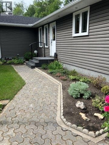 Elash Acreage — photo 3