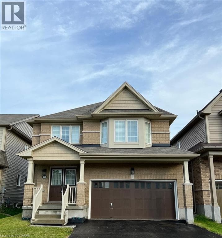 112 GILLESPIE DRIVE — photo 2