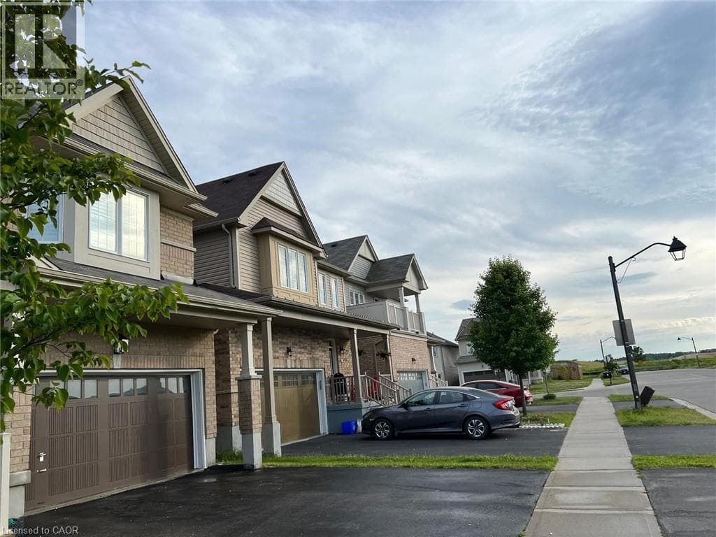 112 GILLESPIE DRIVE — photo 3