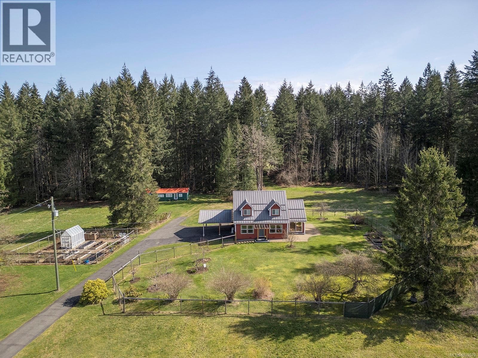 7792 ISLAND HIGHWAY NORTH in 