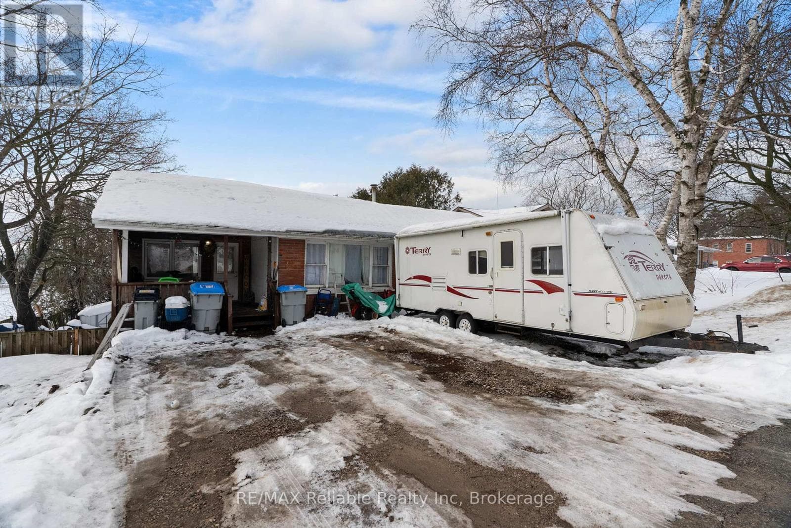 117 GODERICH STREET EAST — photo 4