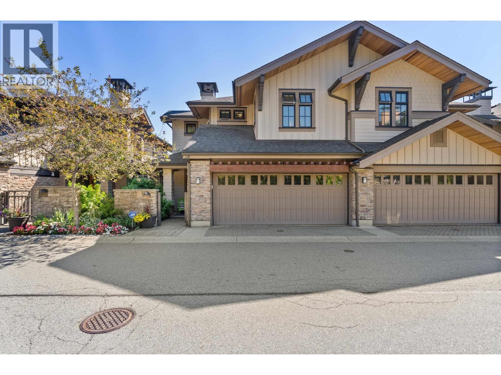 41 3639 ALDERCREST DRIVE — photo 2