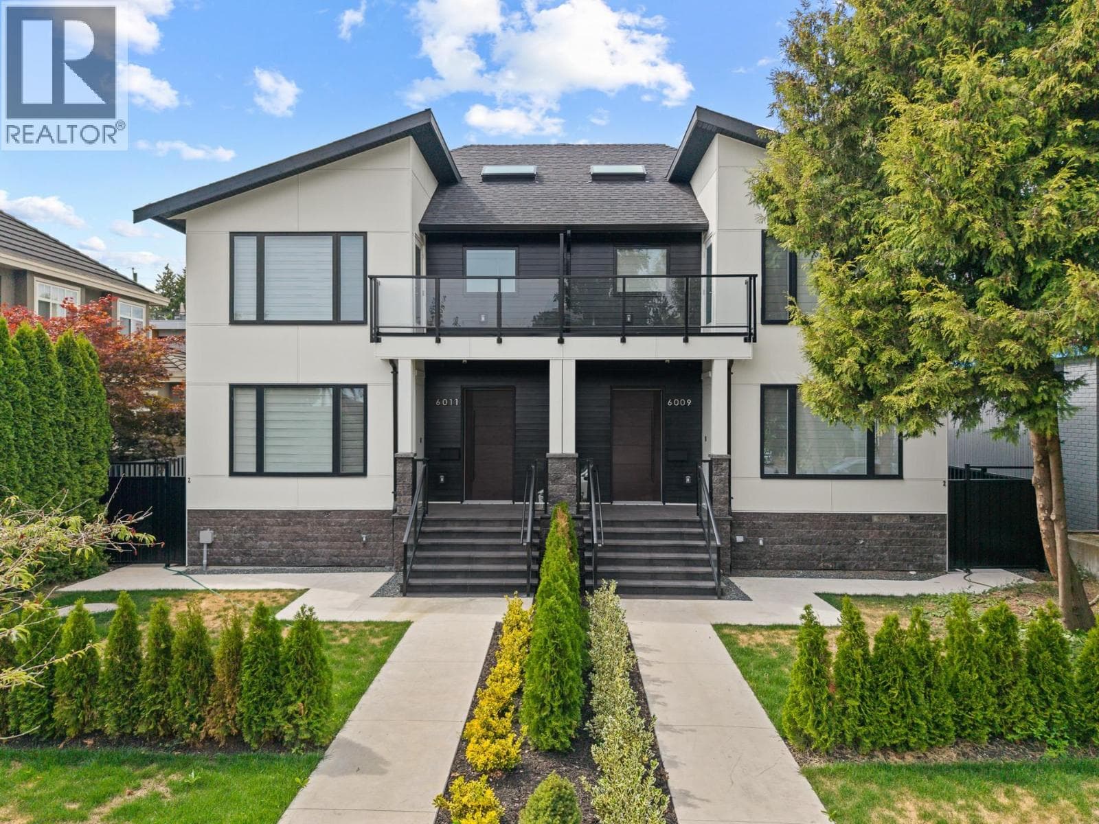 6011 FREMLIN STREET in Oakridge