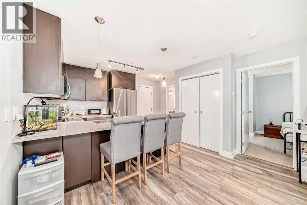 119, 35 Richard Court SW — photo 3
