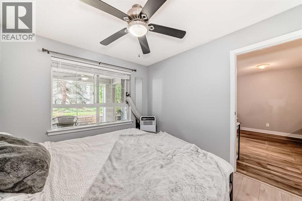 119, 35 Richard Court SW in LINCOLN PARK