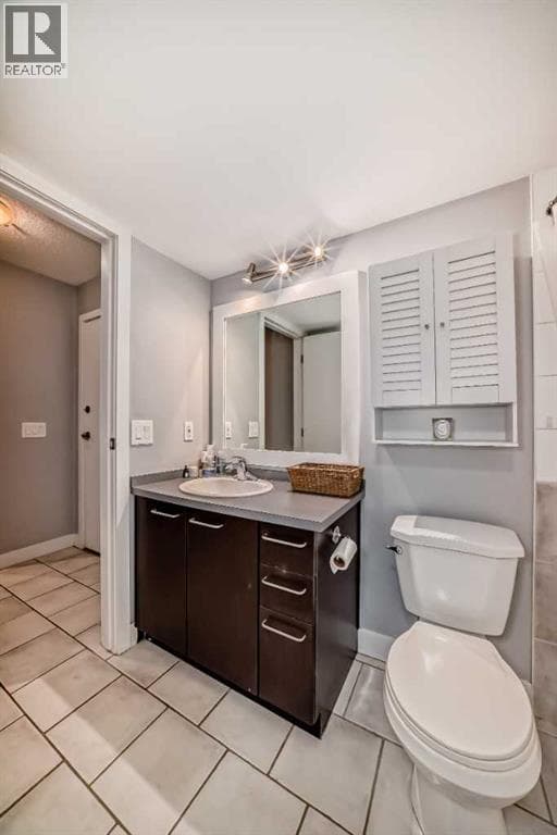 119, 35 Richard Court SW — photo 2