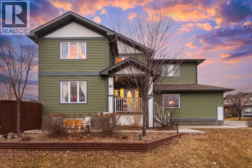 21 Mckinnon Street NW in 