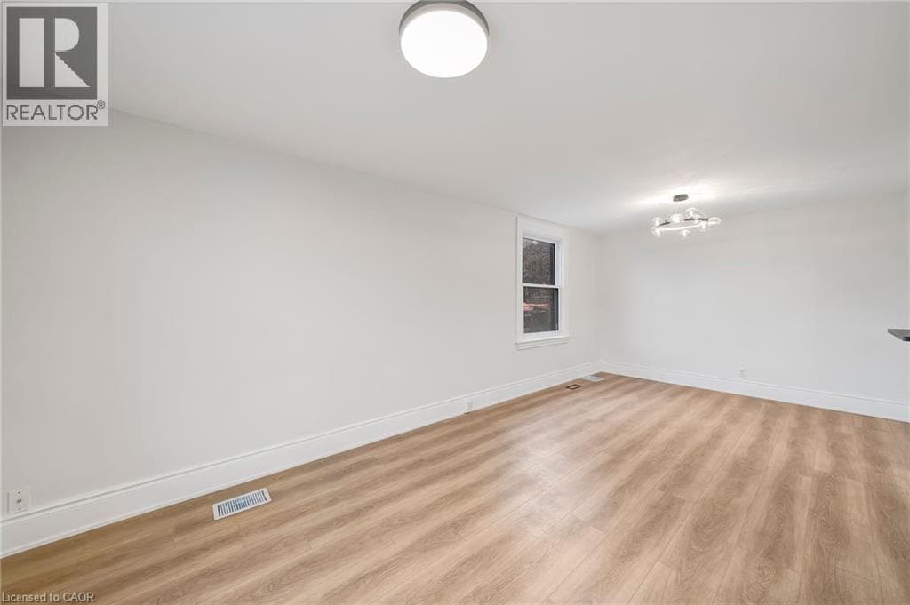 73 PETER STREET — photo 4
