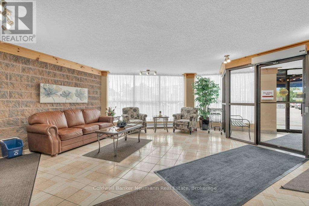 503 - 24 MARILYN DRIVE — photo 3