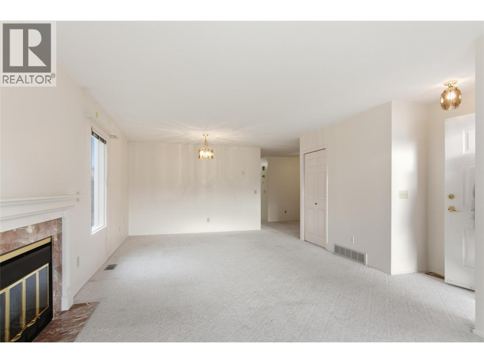 402 1260 RAYMER AVENUE — photo 3