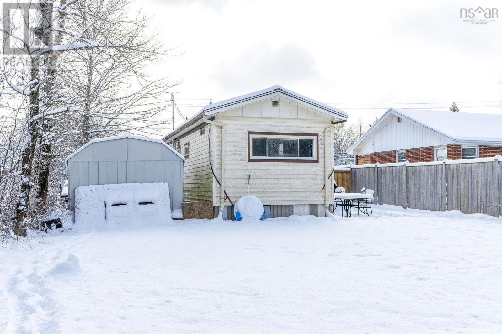 1126 HIGHWAY 2 — photo 3