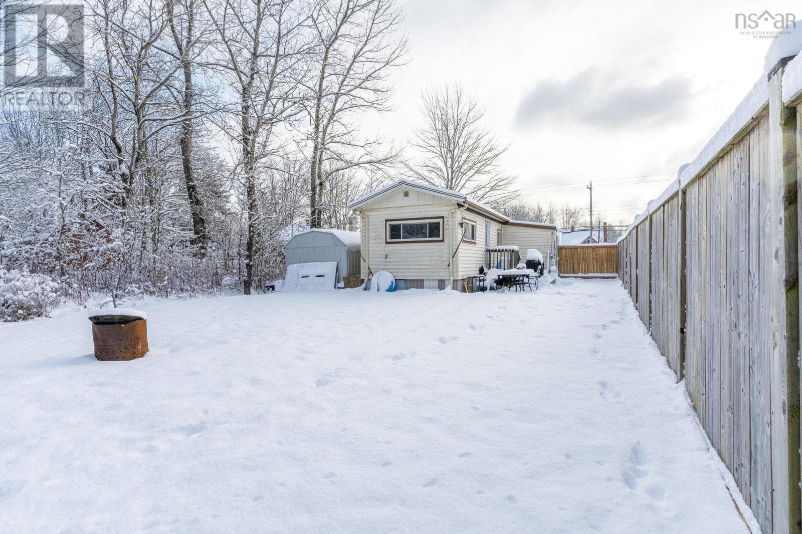 1126 HIGHWAY 2 — photo 4