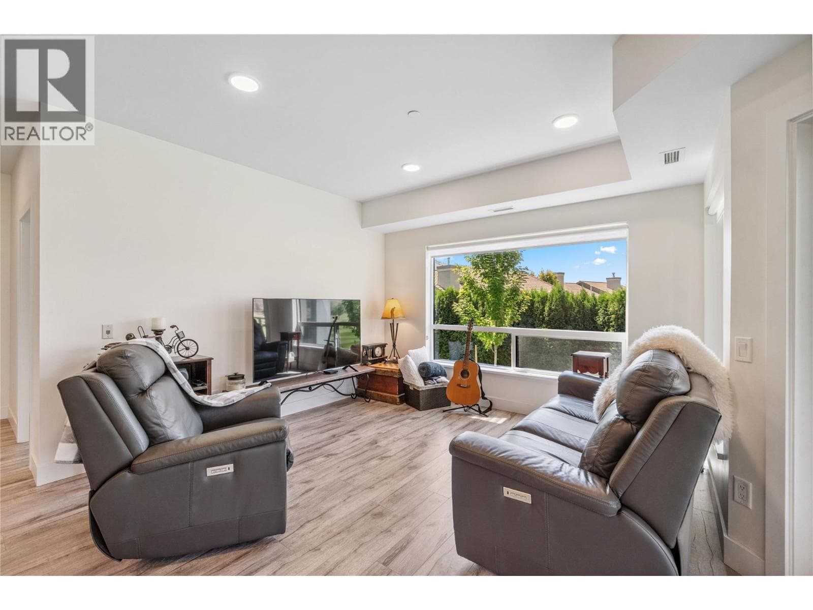 651 DUNES DRIVE UNIT 101 — photo 5