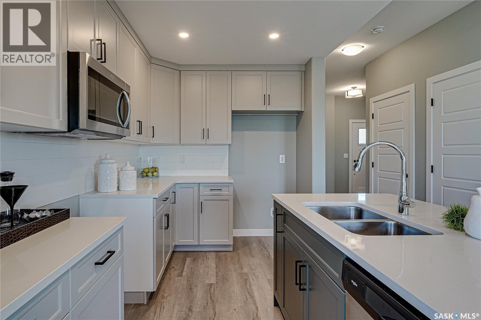 108 TRAEGER COMMON — photo 5