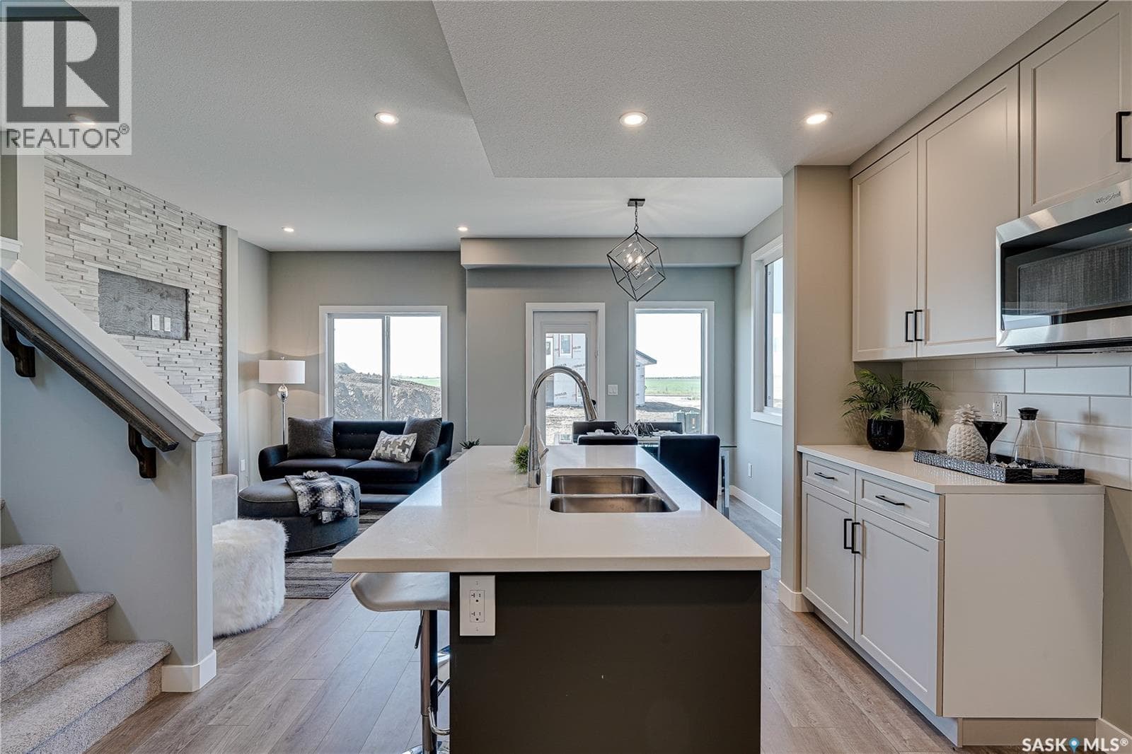 108 TRAEGER COMMON — photo 2