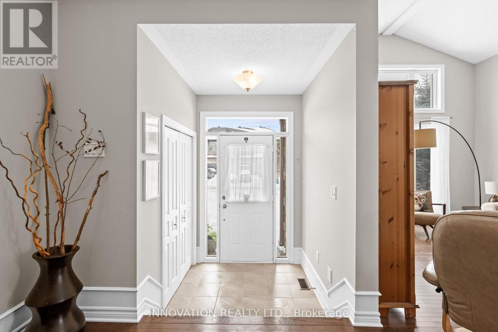525 GRAND TULLY WAY — photo 3