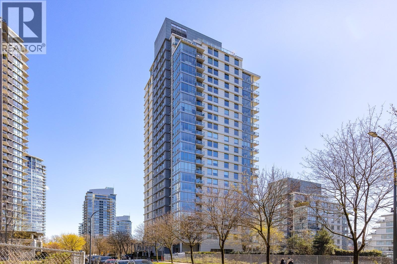 301 638 BEACH CRESCENT, Greater Vancouver — photo 4