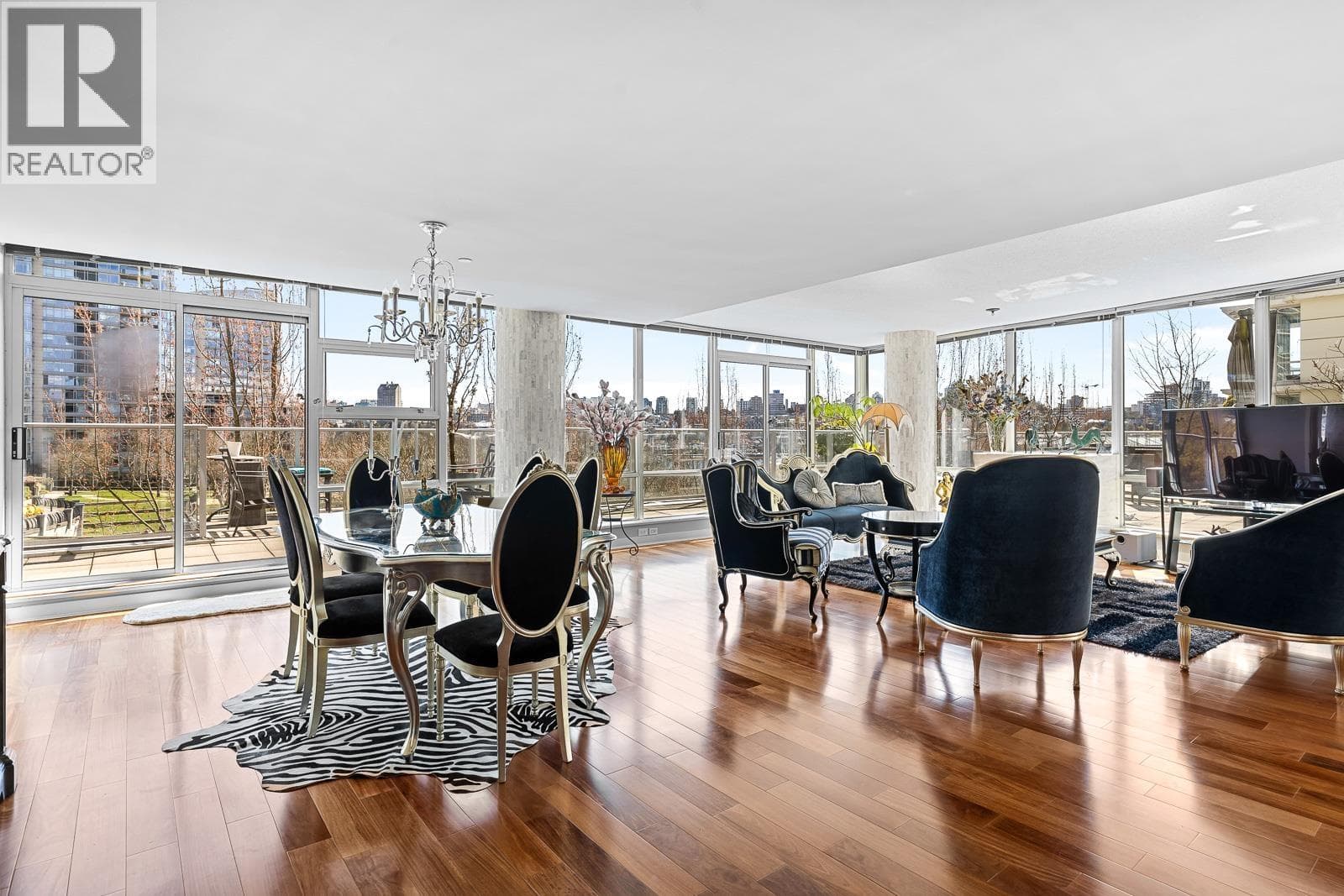 301 638 BEACH CRESCENT, Greater Vancouver — photo 5