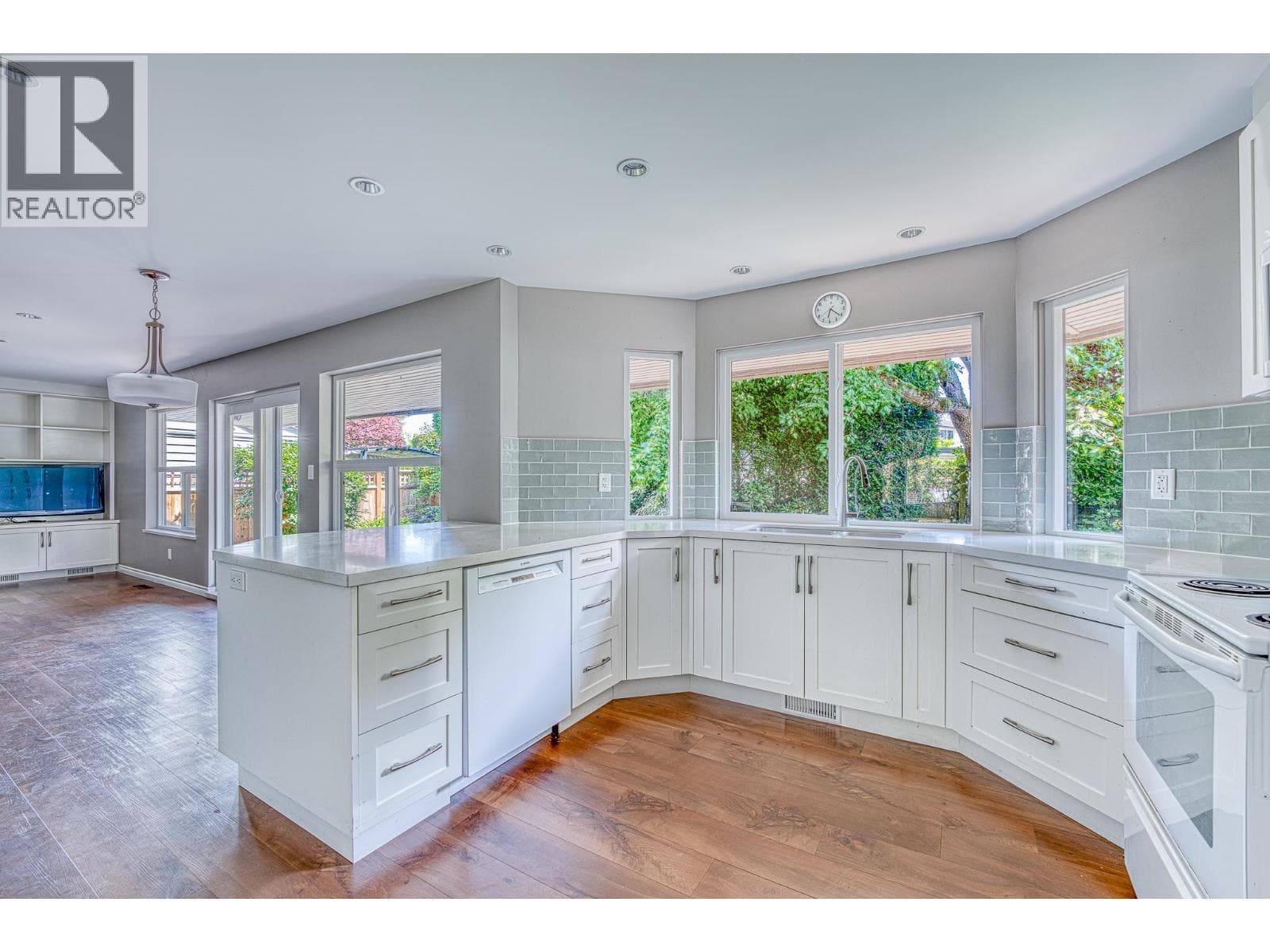 10680 BISSETT DRIVE — photo 5
