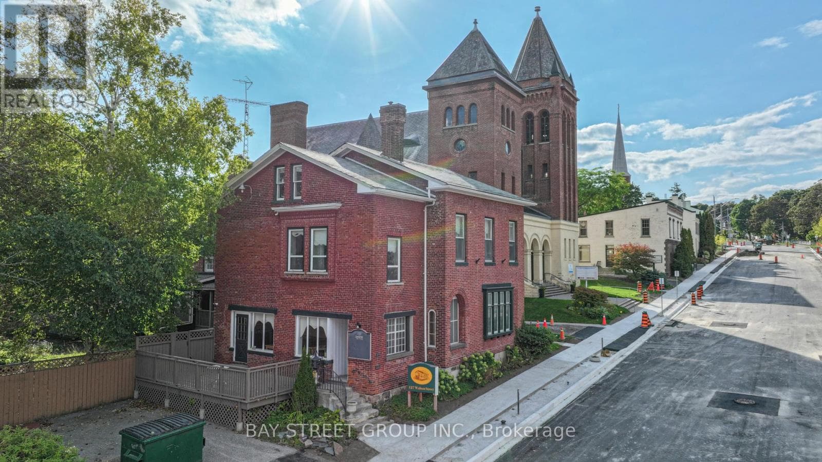 127 WALTON STREET — photo 2