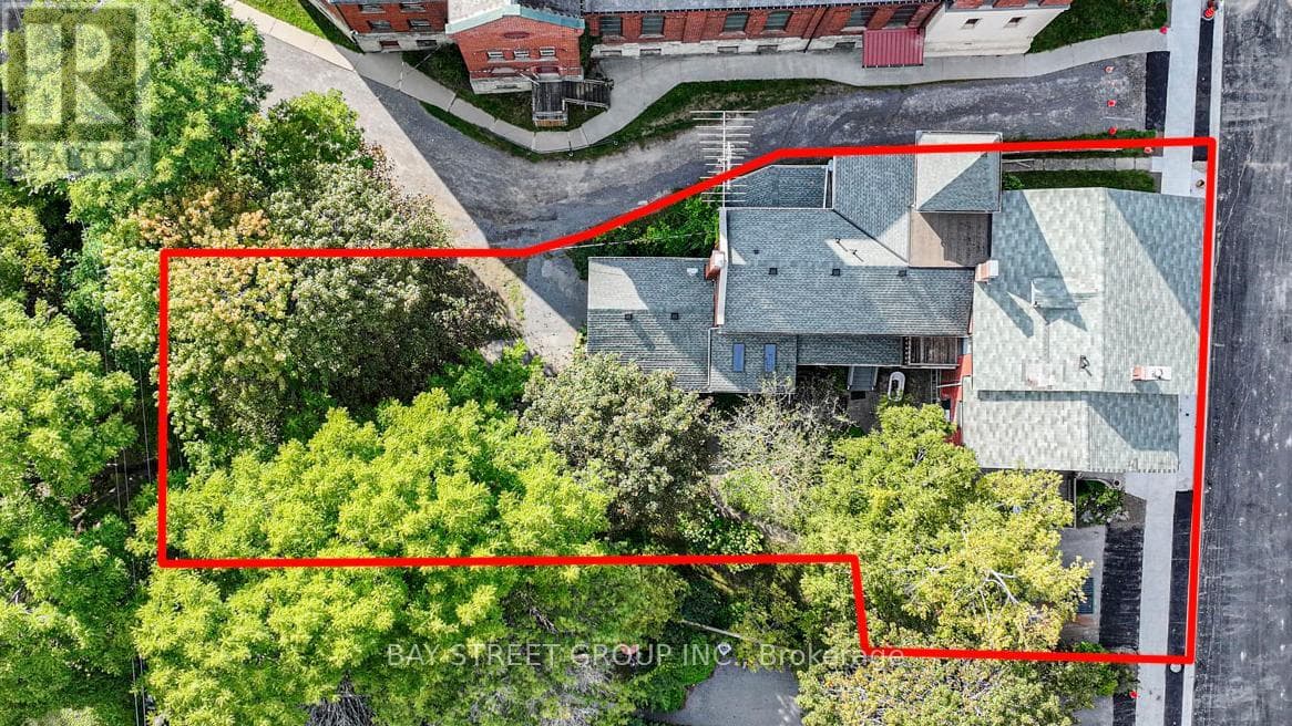 127 WALTON STREET — photo 3
