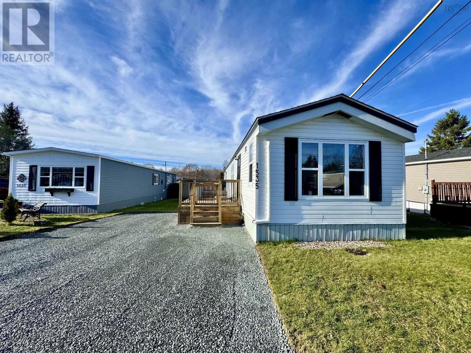 1535 WOODBINE DRIVE in BEAVER BANK