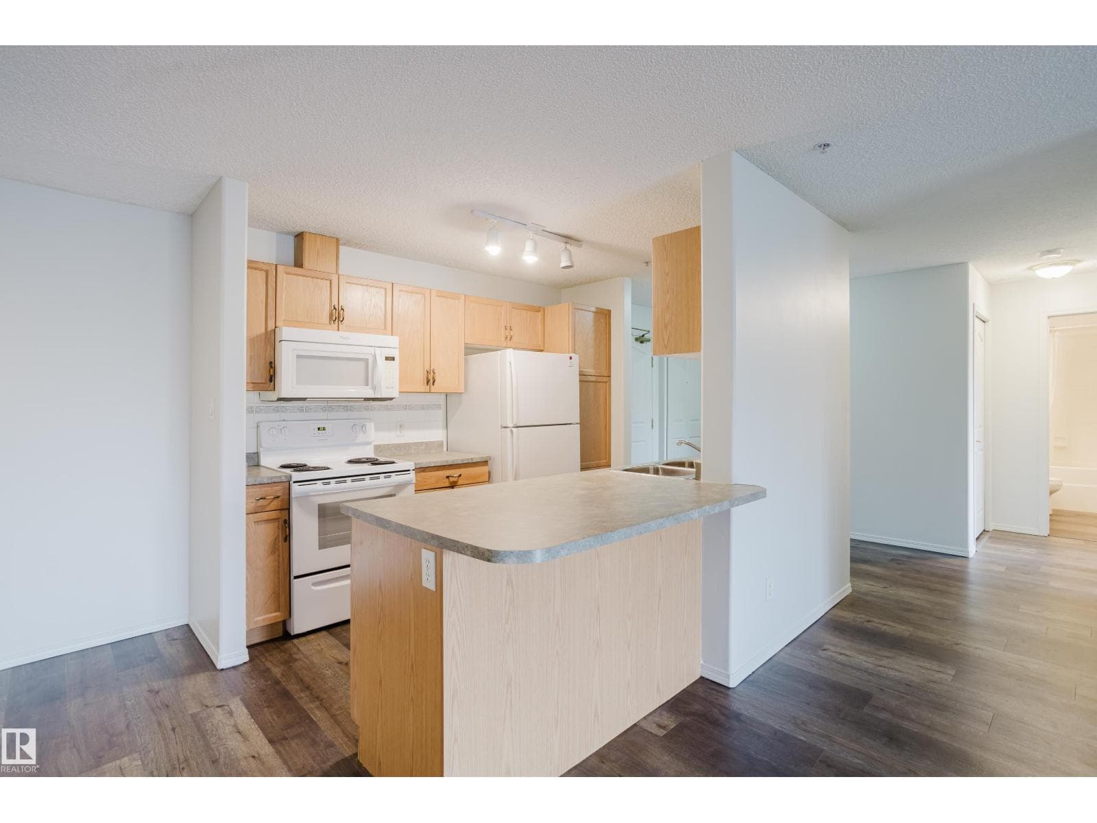 324 2903 RABBIT HILL ROAD NORTHWEST — photo 5