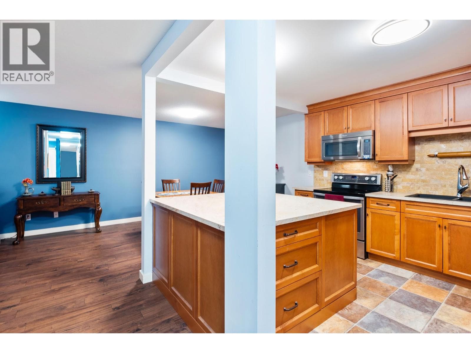 1055 Lawrence Avenue Unit# 206 — photo 3