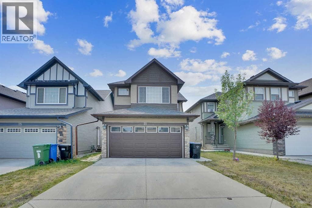 21 SADDLELAKE ALLEY NORTHEAST in SADDLE RIDGE