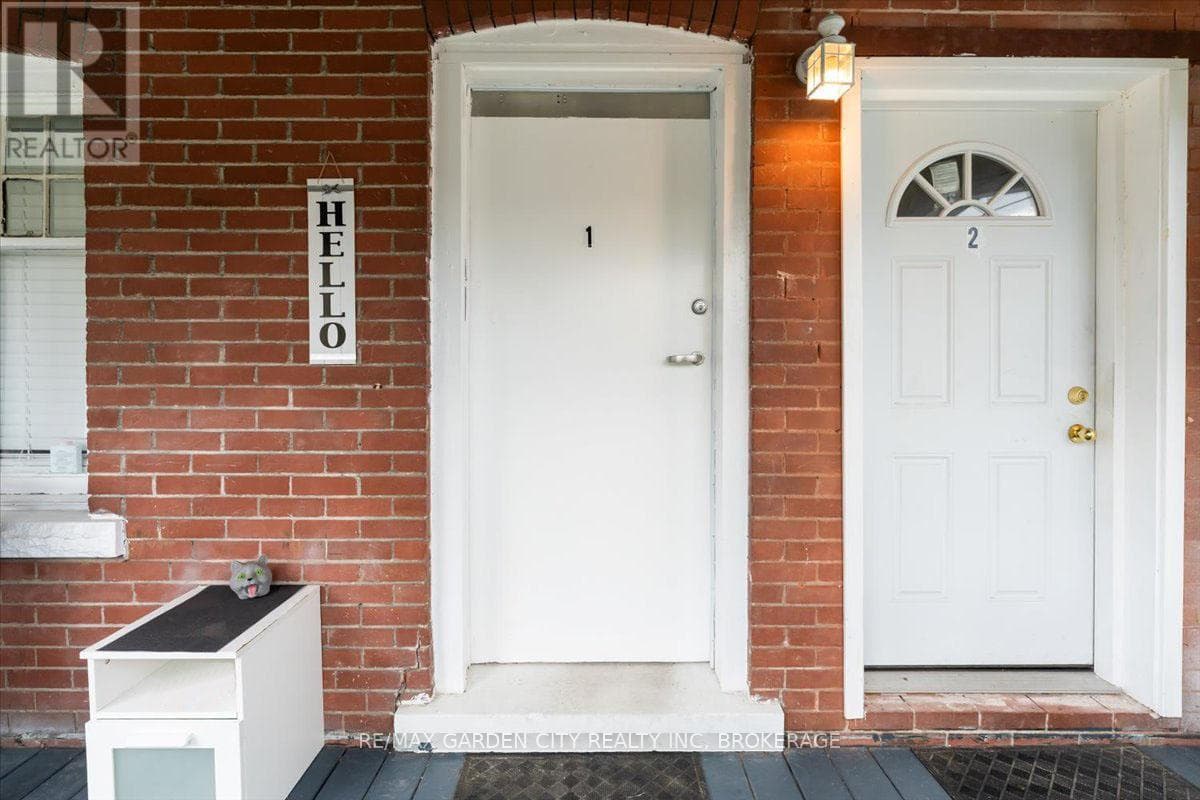 43 YORK STREET — photo 3