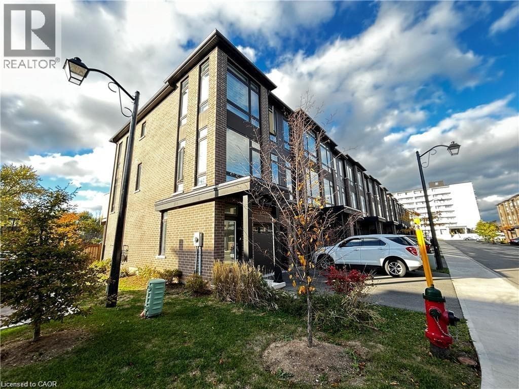 270 MELVIN Avenue Unit# 16 — photo 2