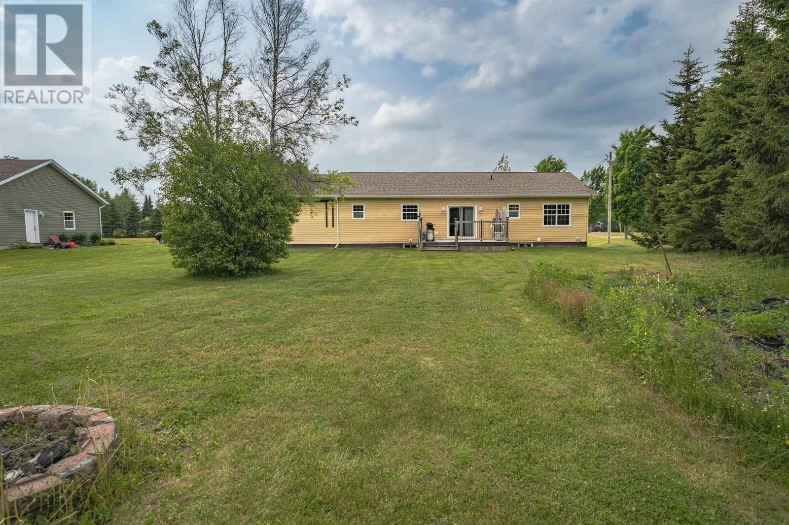 95 RIVERBEND DRIVE — photo 5