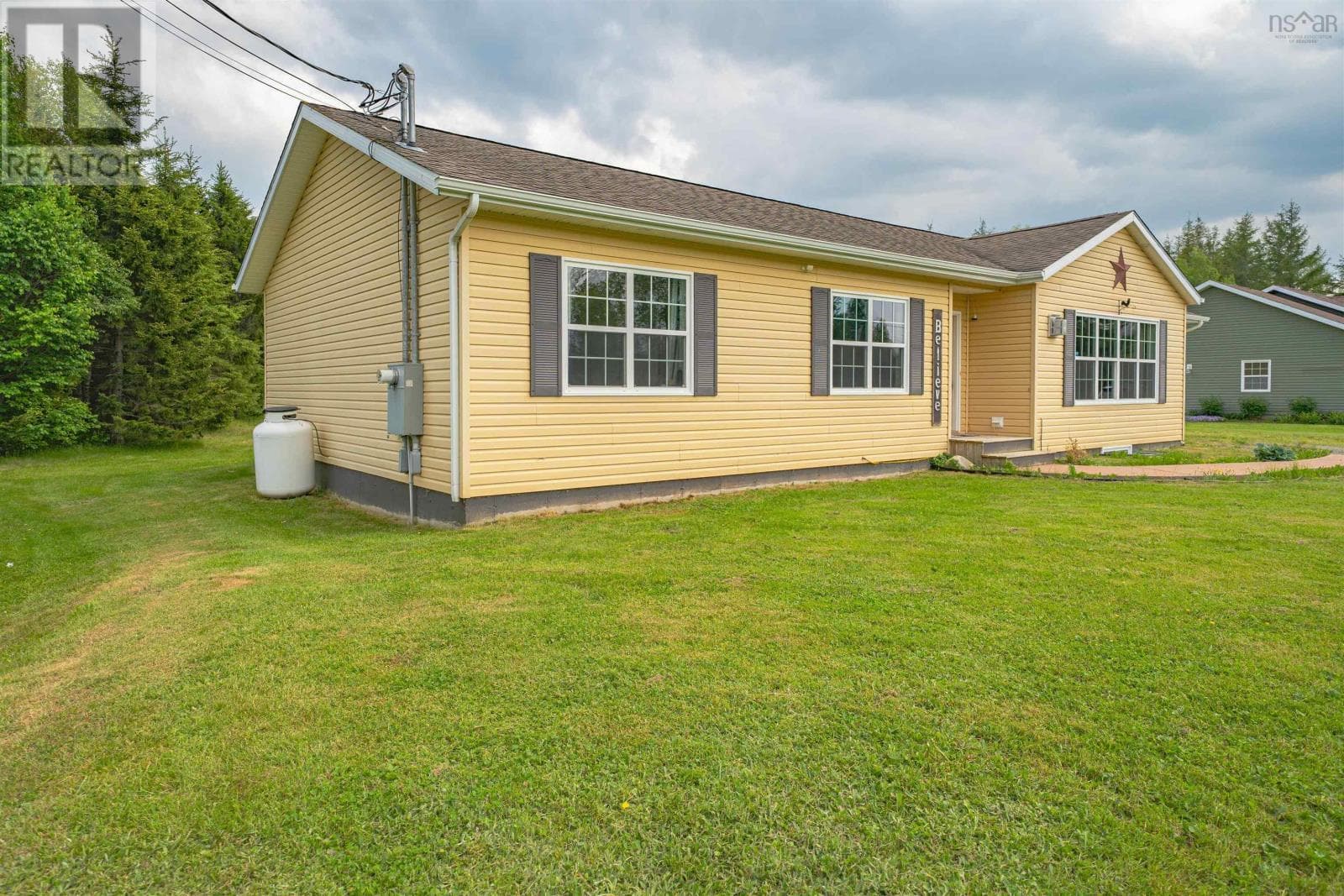 95 RIVERBEND DRIVE — photo 4