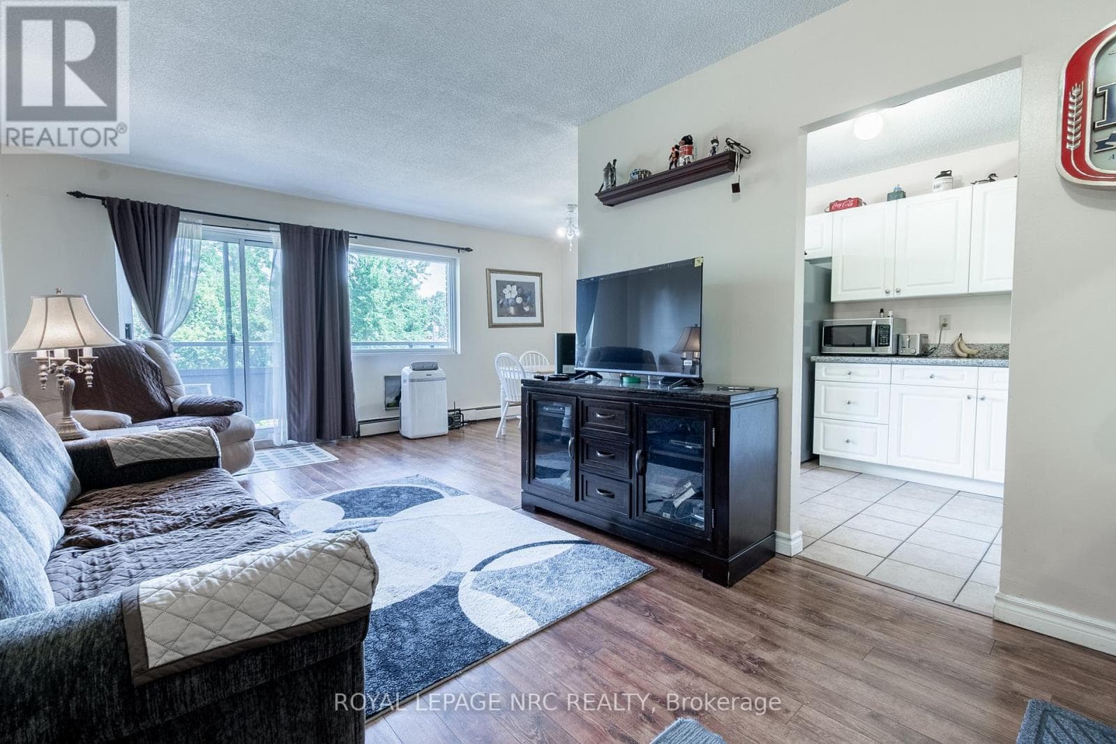 316 - 242 OAKDALE AVENUE in 