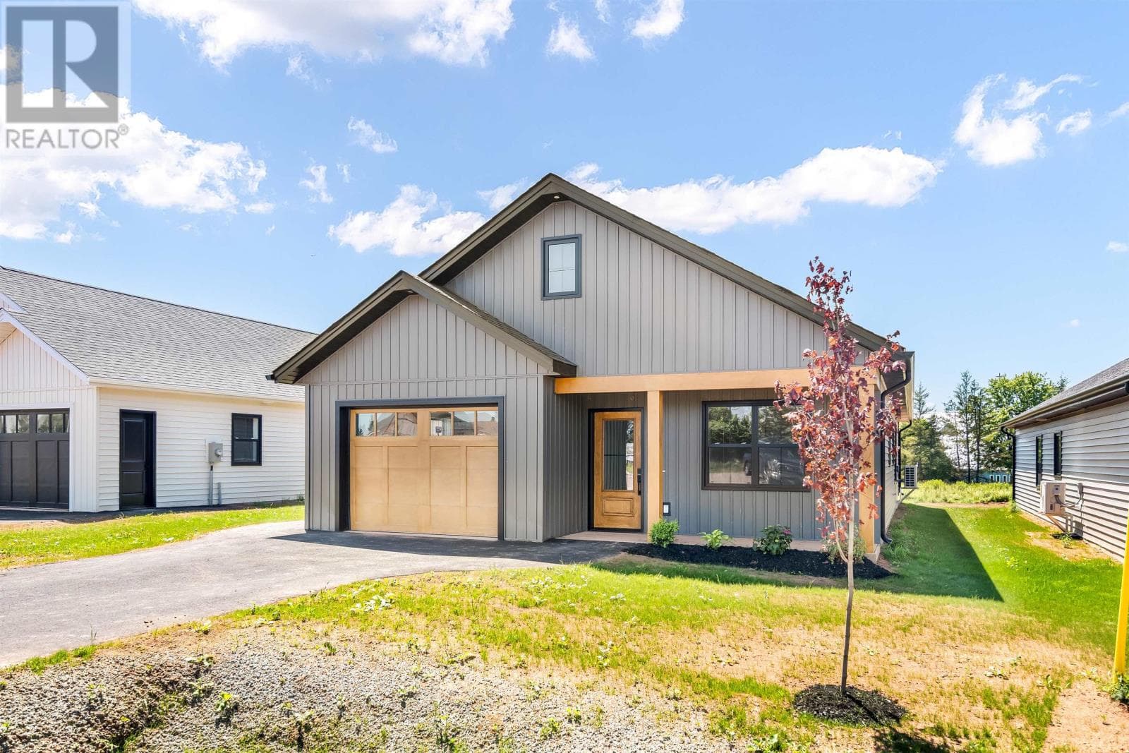 32 REDDIN HEIGHTS — photo 3