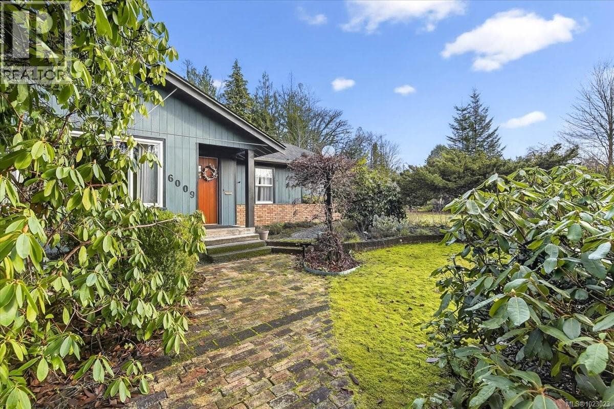 6009 River Rd in 