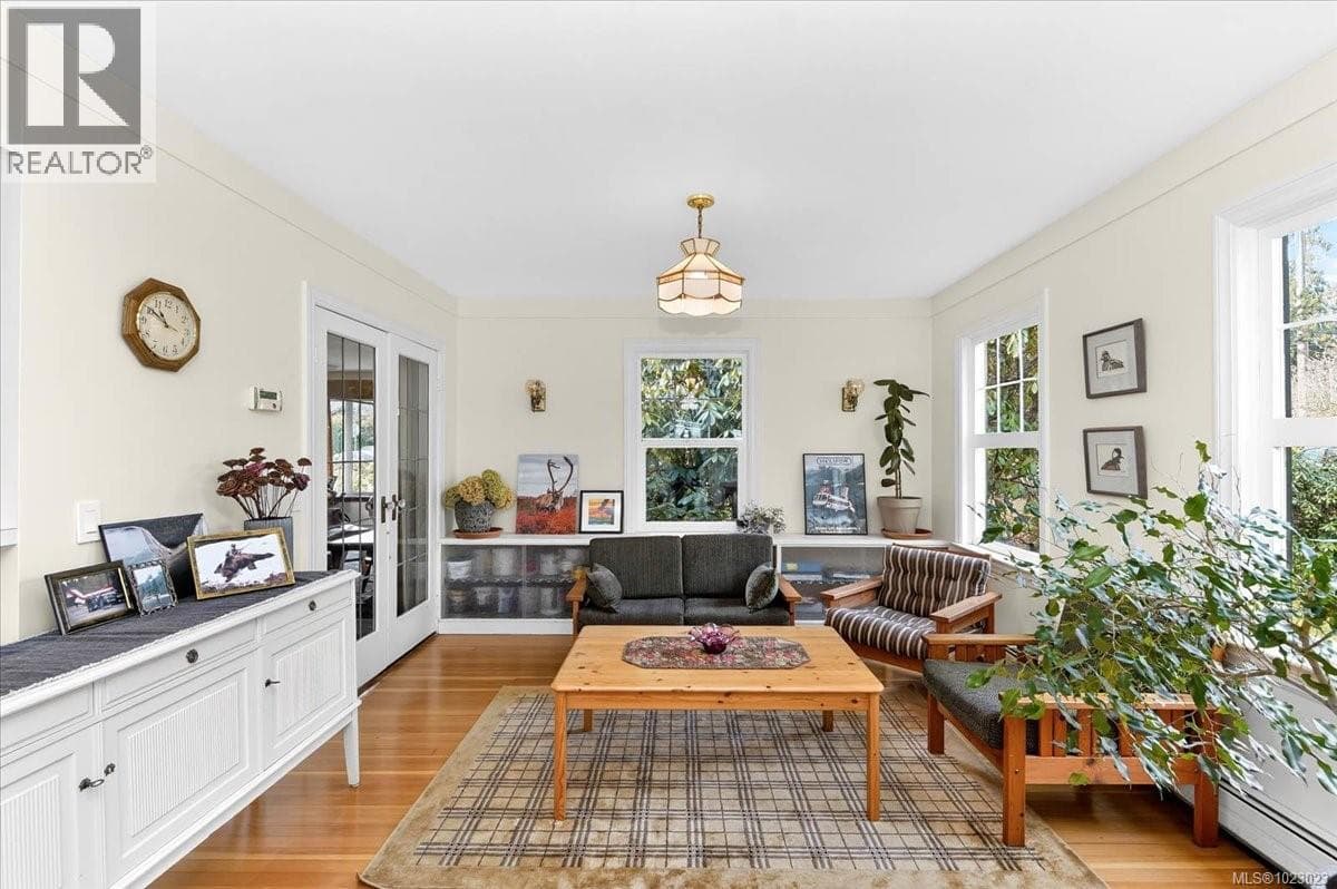 6009 River Rd — photo 3