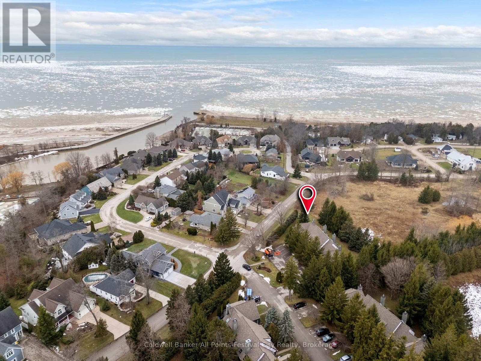 76582 JOWETT'S GROVE ROAD 28 UNIT — photo 4