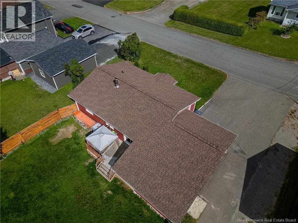 337 ALBERT STREET — photo 4