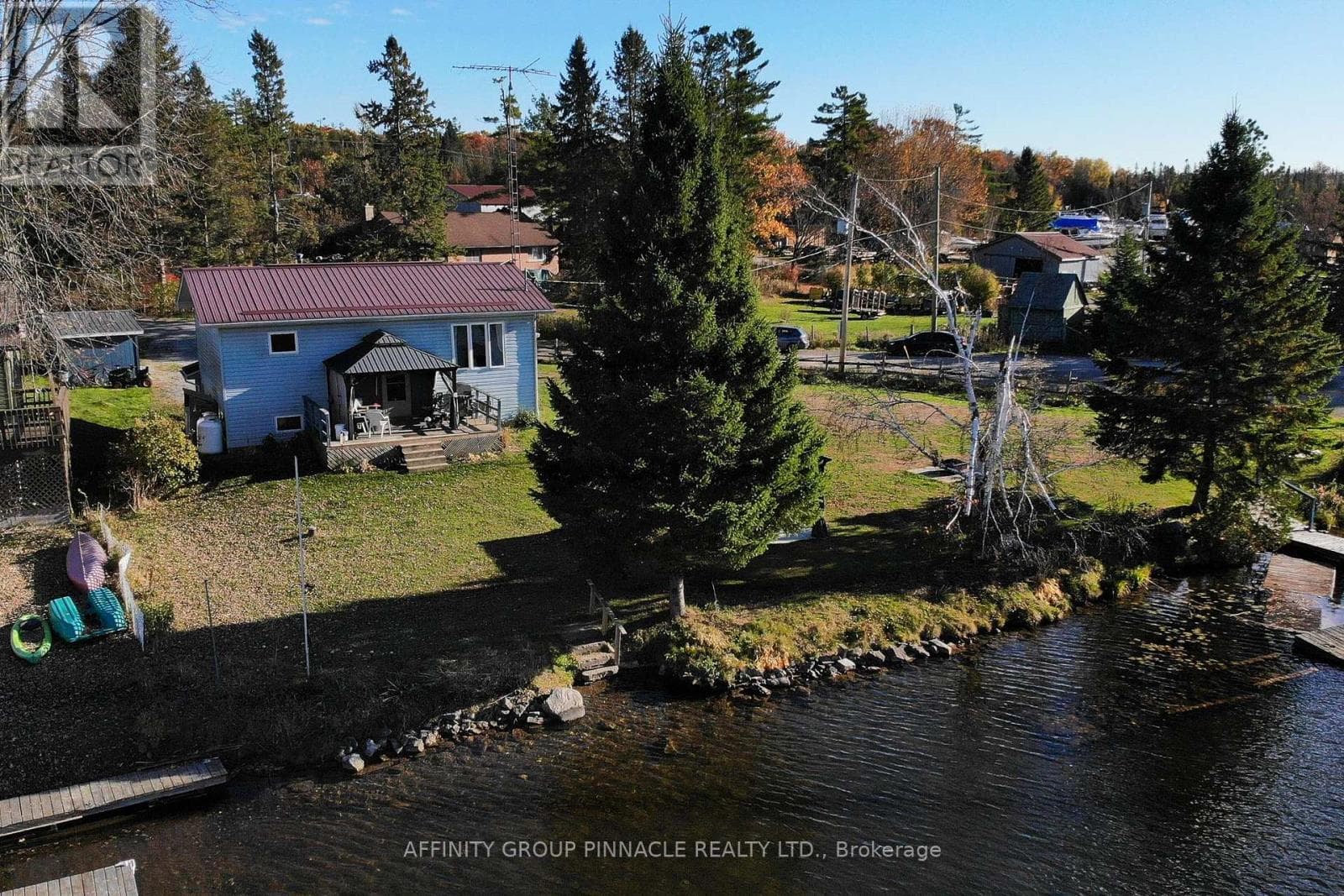 18 SUMMERSIDE ROAD in Fenelon