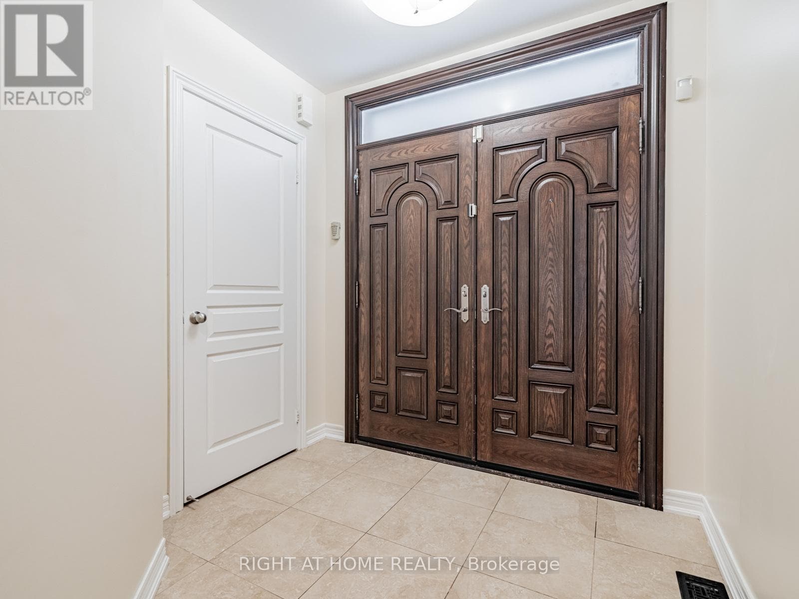 67 TIMNA CRESCENT — photo 5