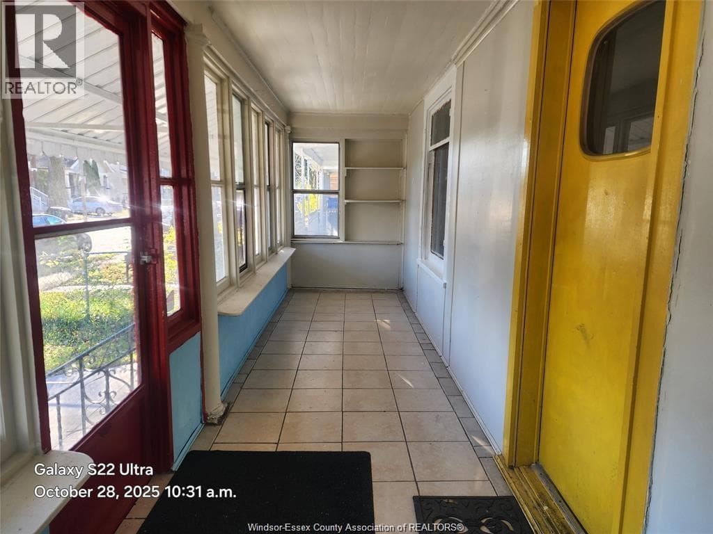 361 JOSEPHINE AVENUE — photo 3