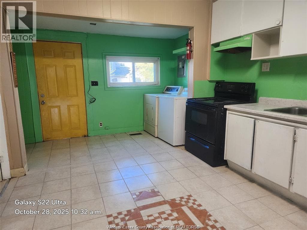 361 JOSEPHINE AVENUE — photo 5