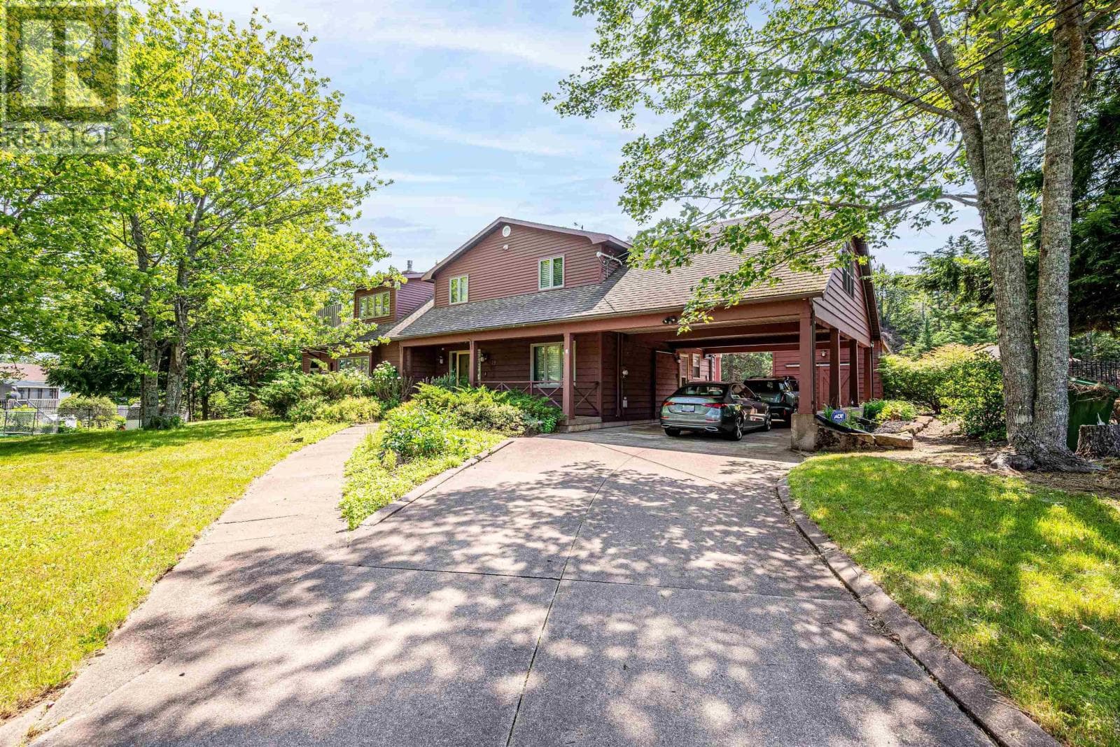 39 CEDAR DRIVE — photo 2