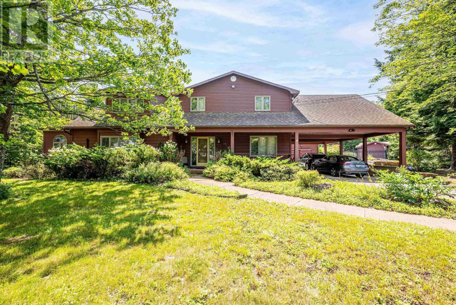 39 CEDAR DRIVE — photo 3