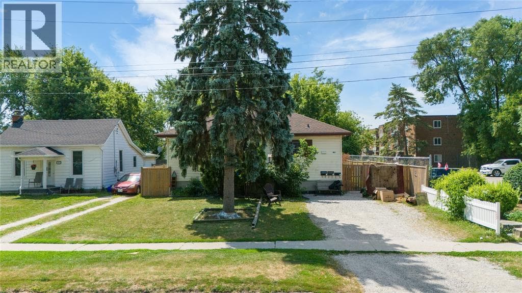 863 DEVINE STREET, Sarnia — photo 2
