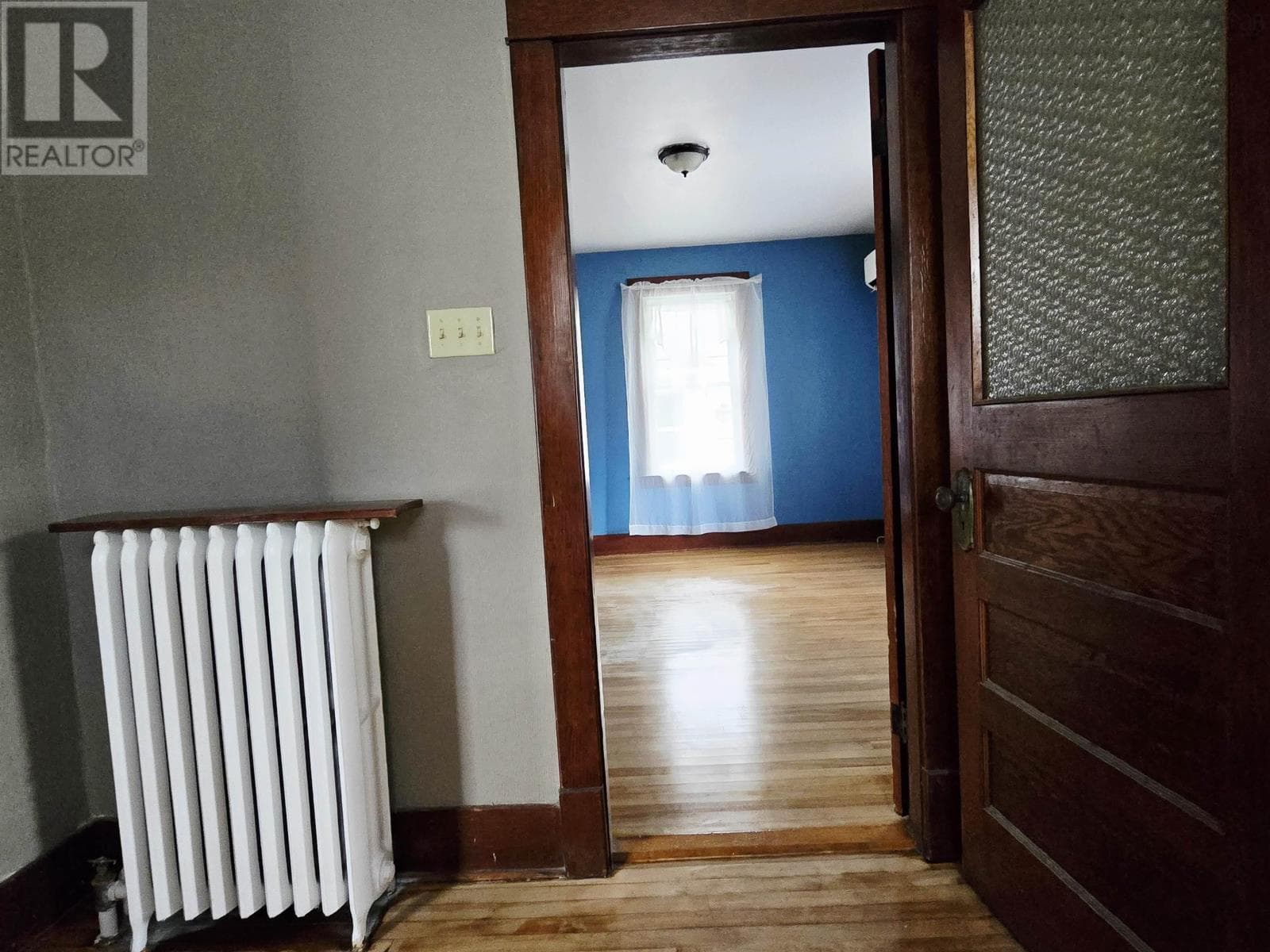 24 CLAREMONT AVENUE — photo 4
