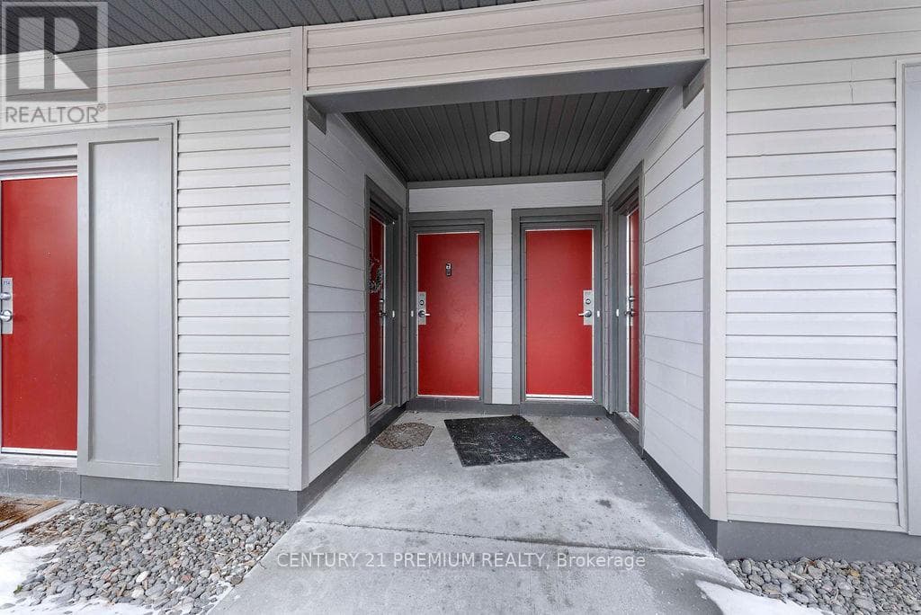 715 - 2635 WILLIAM JACKSON DRIVE — photo 2