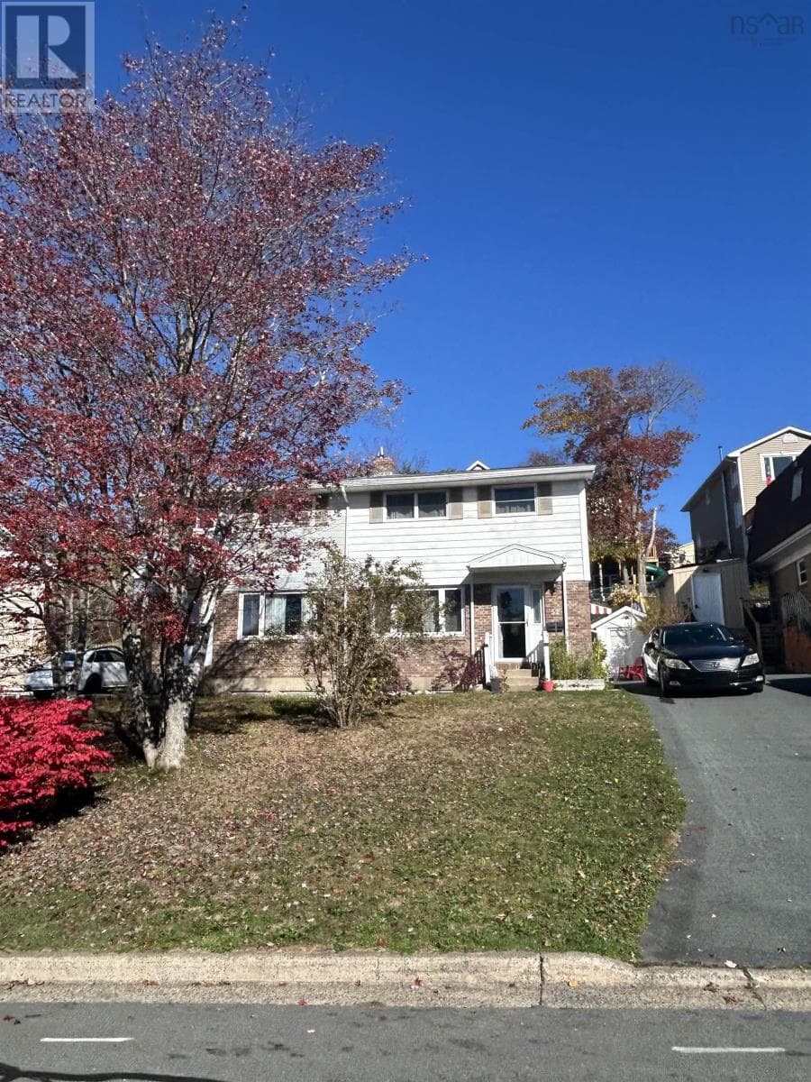 52 REGAL ROAD — photo 2