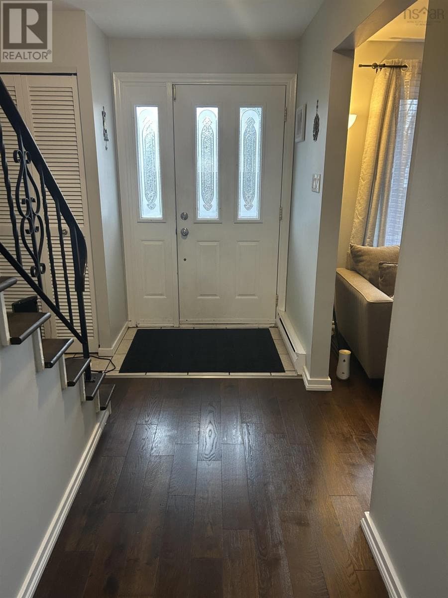 52 REGAL ROAD — photo 5